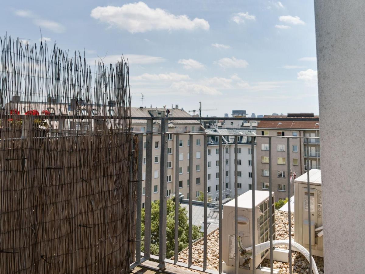 Elegant Apartment In Vienna With Patio Viena Exterior foto
